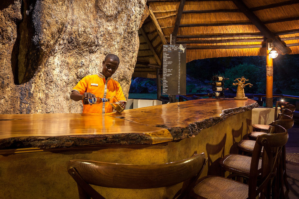 Tuli Safari Lodge Lentswelemoriti ภายนอก รูปภาพ